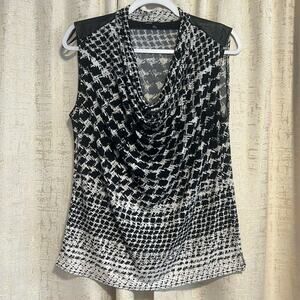 Chaus Black White Tank with Leather Details Lightweight Women's Size Small Nice!